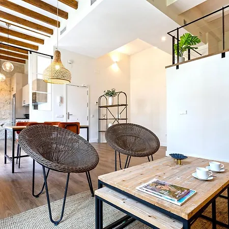 Genteel Home Almirante Lobo Seville Exterior photo